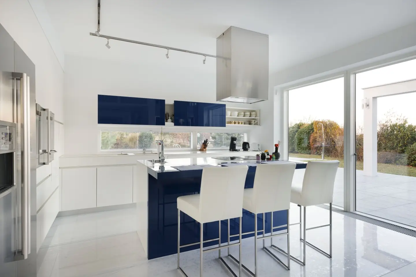 Modern villa in prime location in Gießhübl | Panoramic view