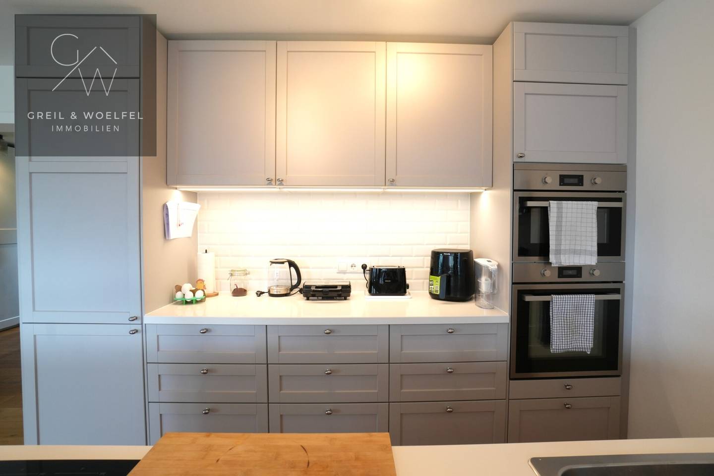 Wohnung mit zwei Balkonen und Fußbodenheizung