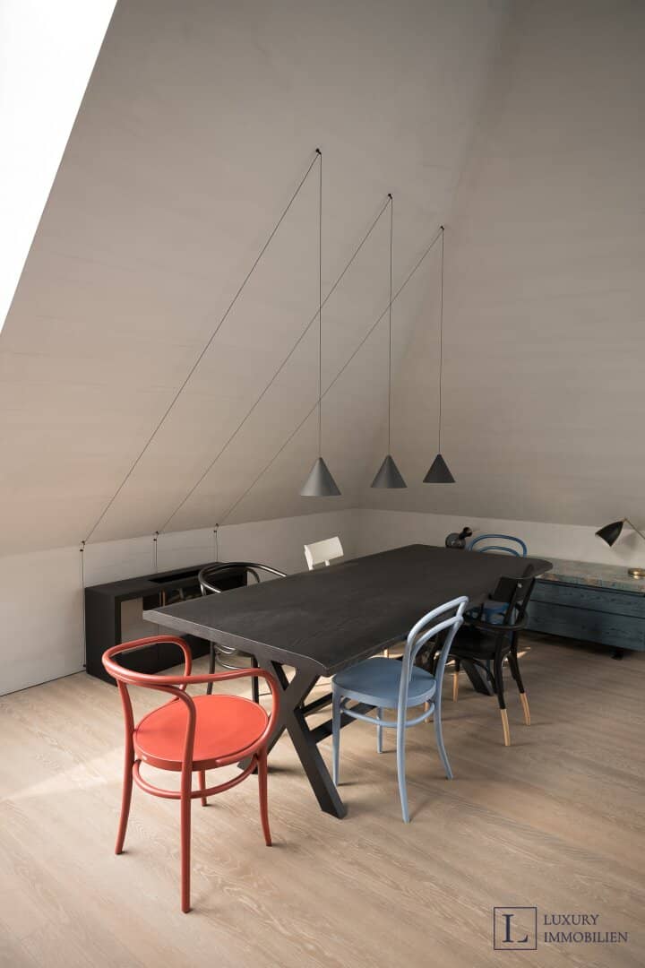 Exclusive Penthouse with Large Terrace near Strudlhofstiege
