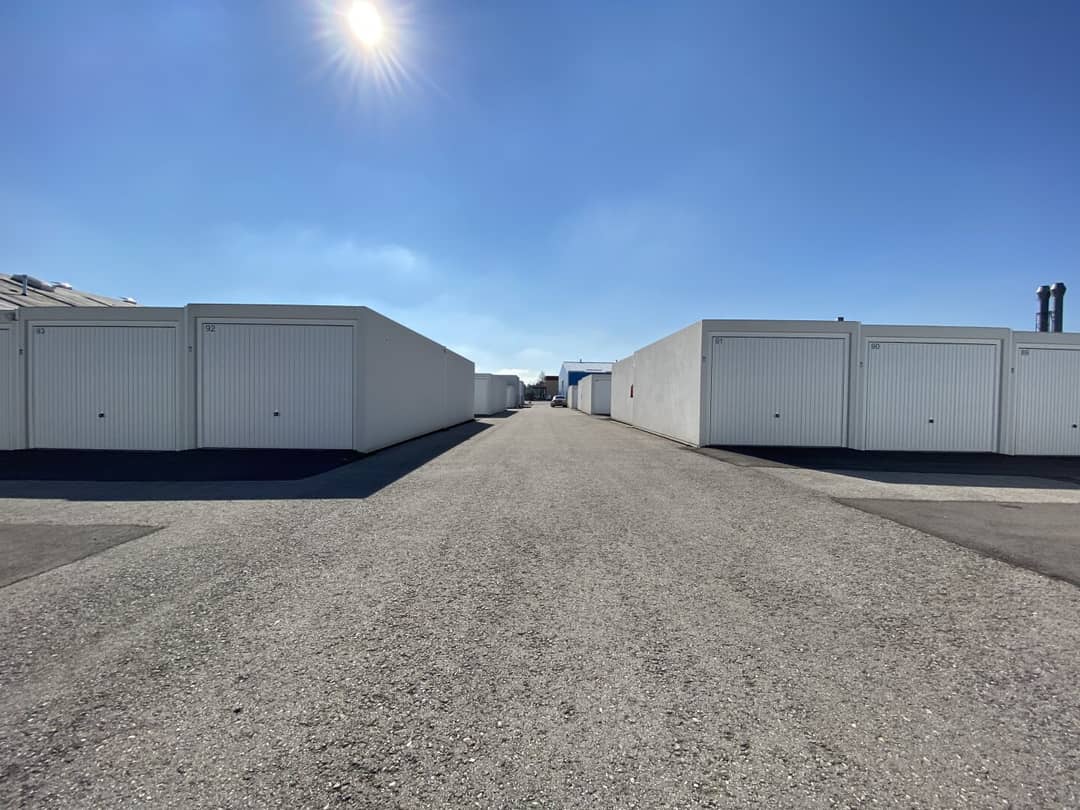 Investment Package - 14 Rented Garages in Hörsching Garage Park