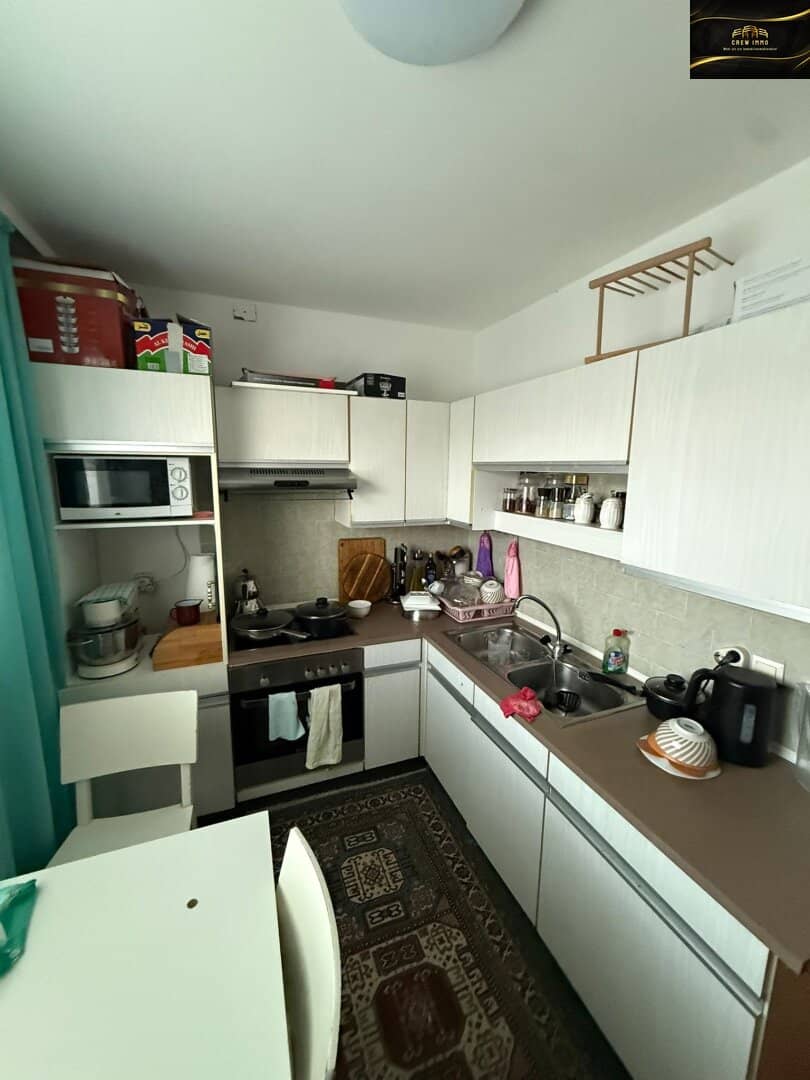 Compact two bedroom apartment with good layout