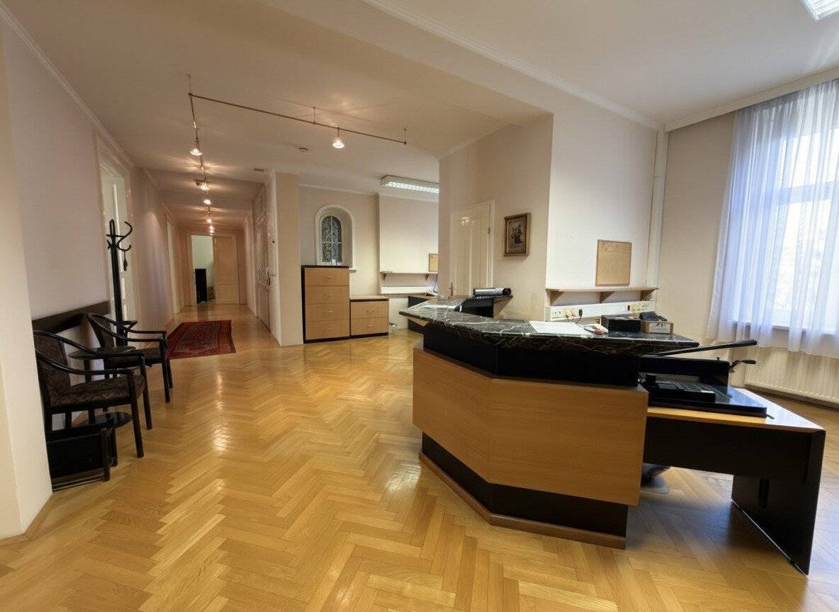 Attraktive Bürofläche 213 m² im 2. Obergeschoss, Klosterwiesgasse 61, 8010 Graz