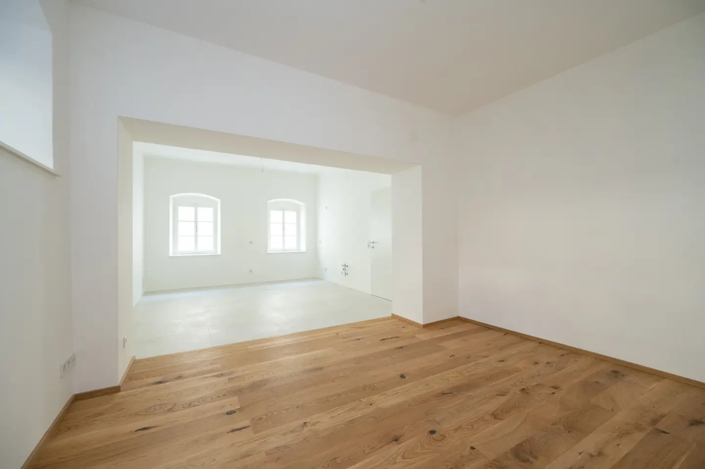 Ground floor apartment first occupancy renovated commissionfree