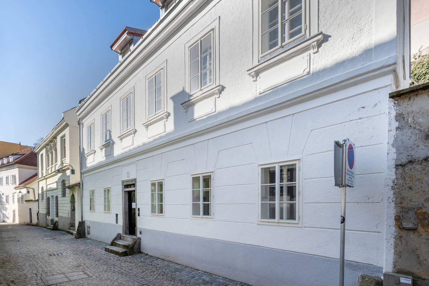 Wohnung im Wehrgraben hochwertig generalsaniert