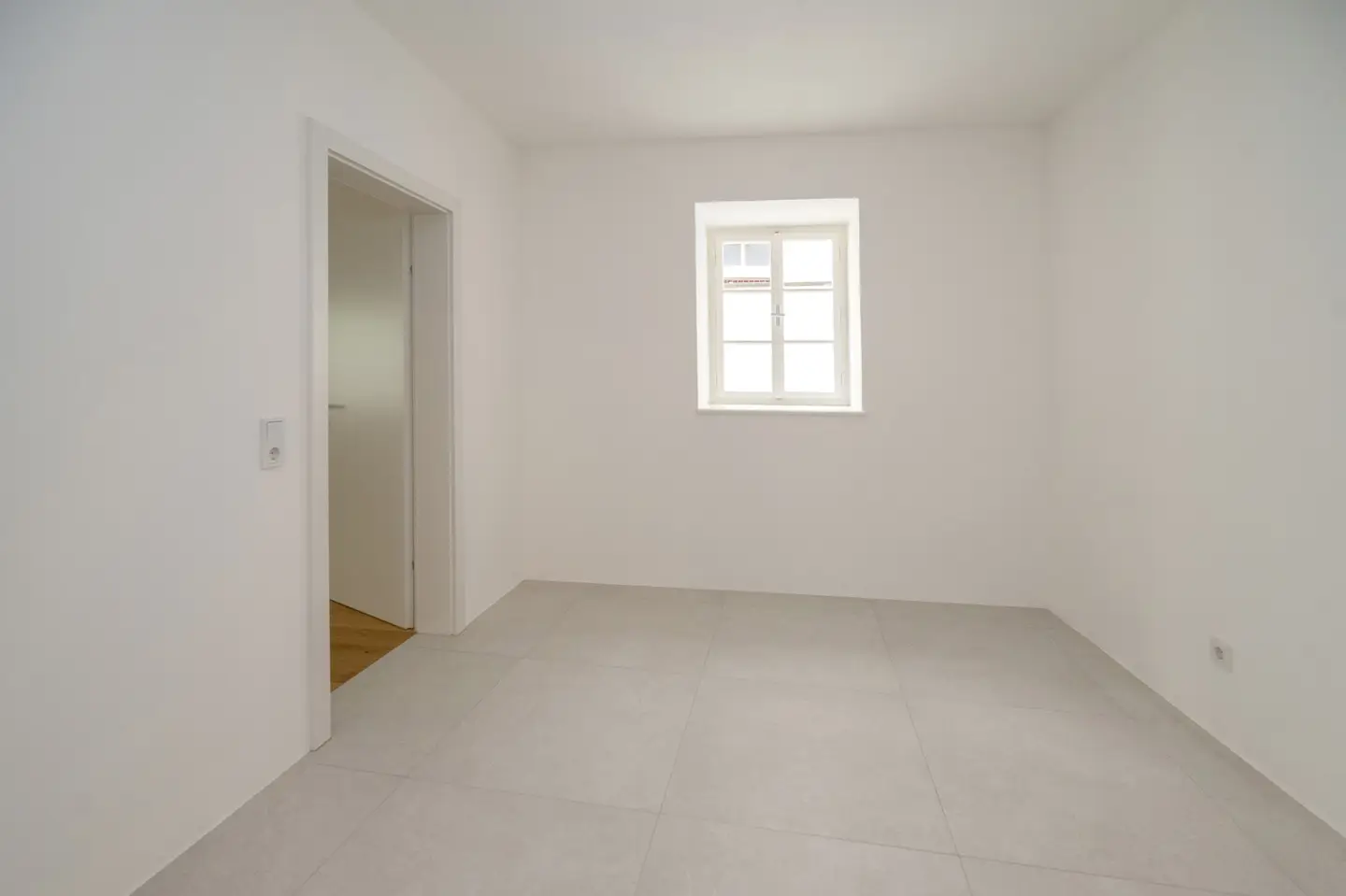Wohnung im Wehrgraben hochwertig generalsaniert