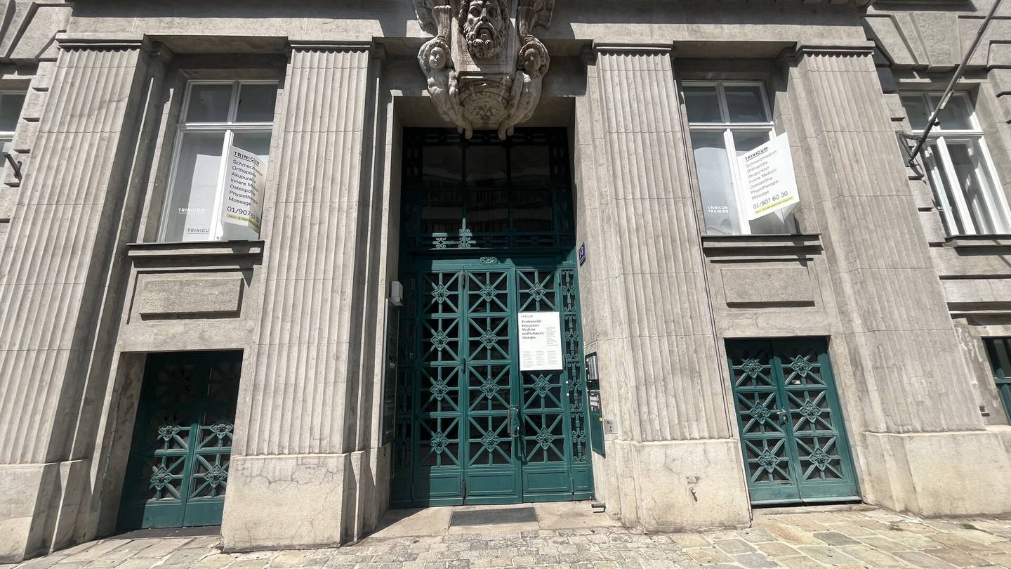 Repräsentatives Büro im wunderschönen Palais Fanto !!