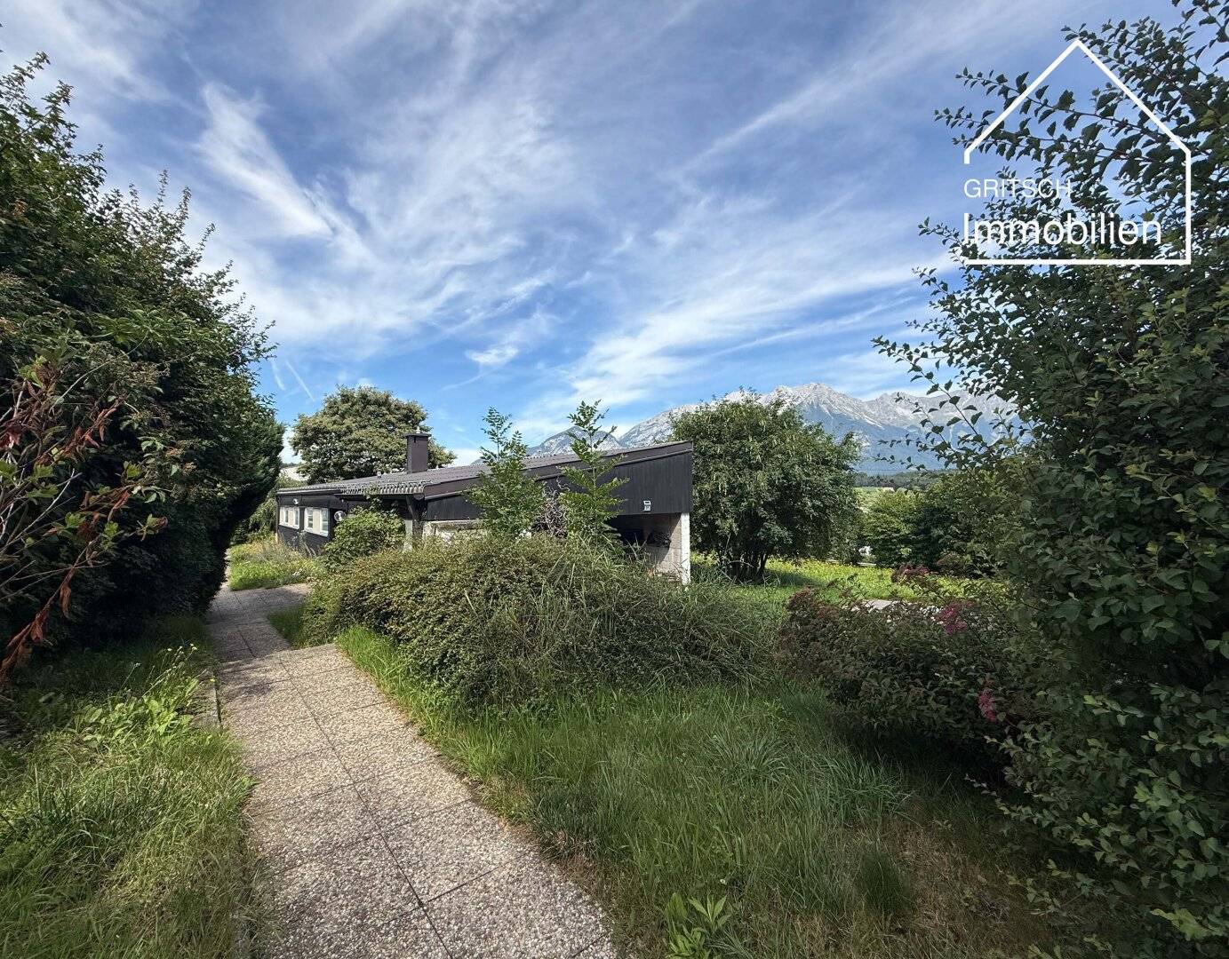MUTTERS ! Sonniges Baugrundstück in Ruhelage mit Panoramablick – 700 m² Bauparzelle zu verkaufen