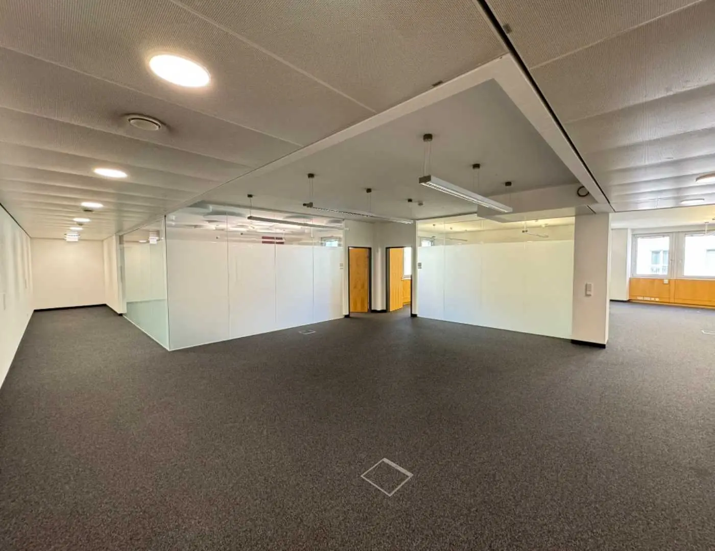 Modern office in Wieden Business Center
