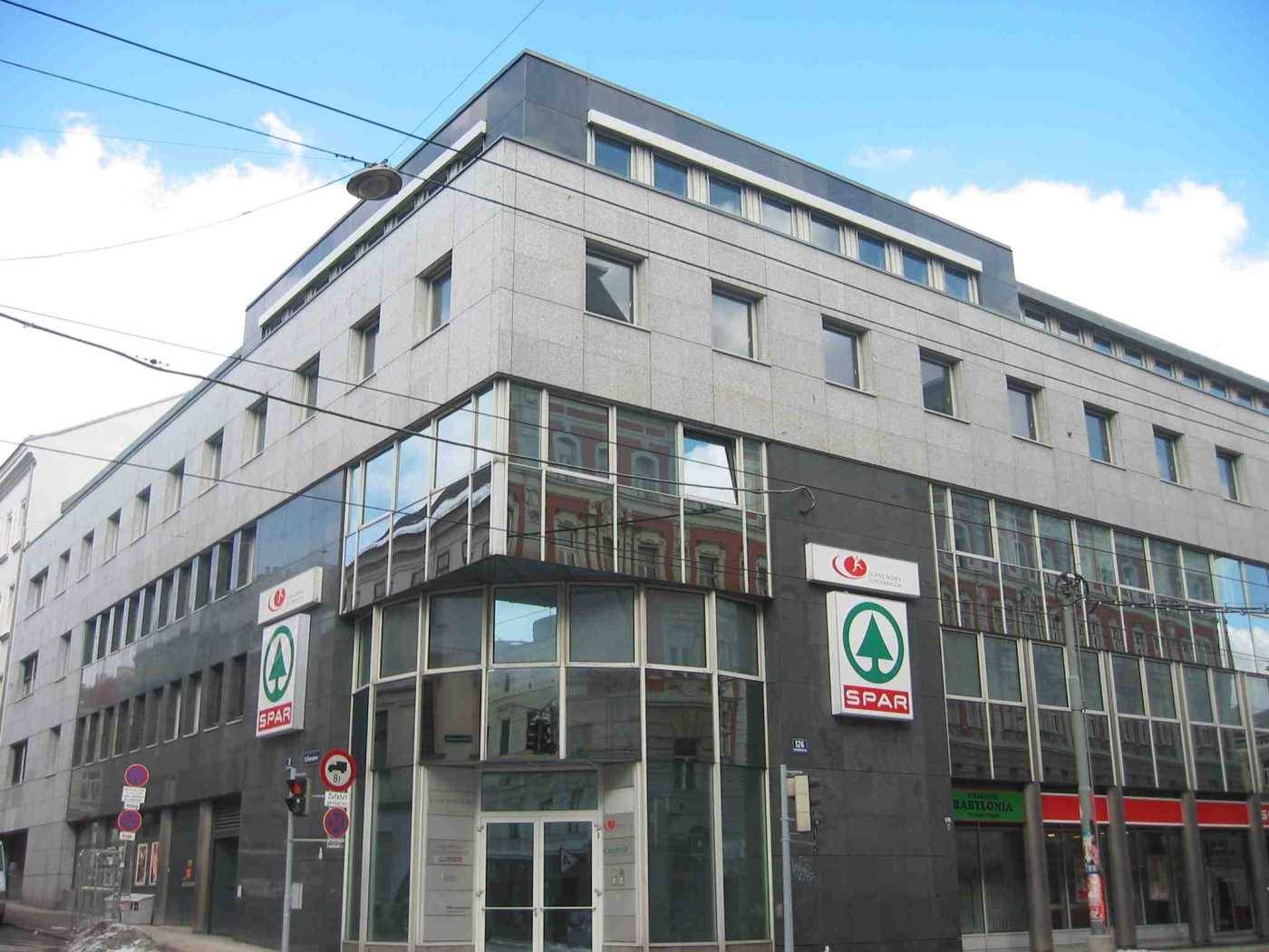 Office space 245 m² in office building Mariahilfer Straße, 1150 Wien
