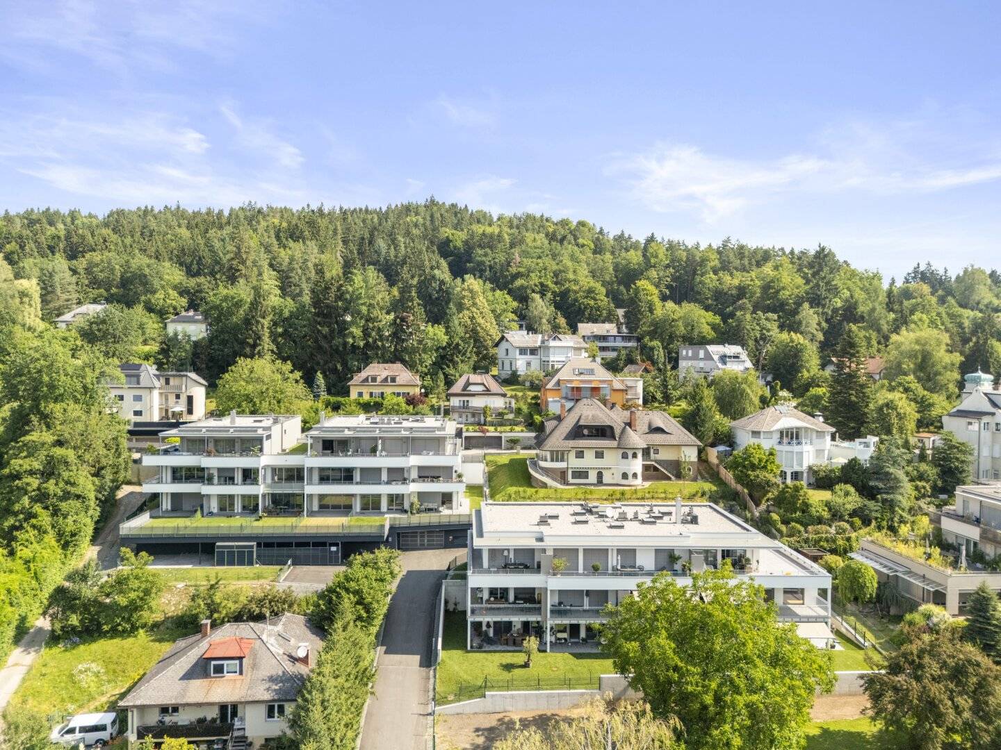Apartment in quiet Kreuzbergl area with terrace