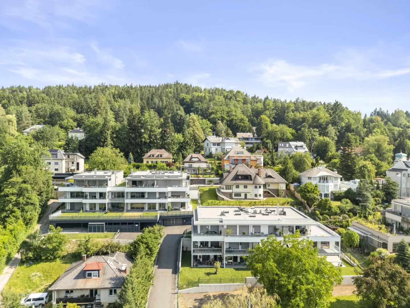 Apartment in quiet Kreuzbergl area with terrace
