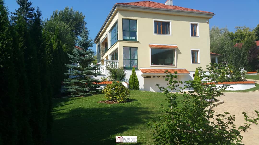 Repräsentative Luxusvilla im Wienerwald, Siegenfeld