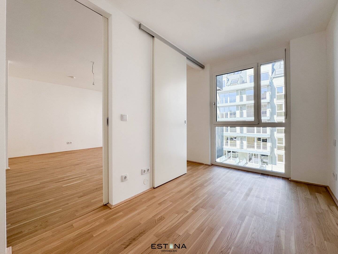 Neubau Wohnung Erstbezug Tiefgarage Balkon