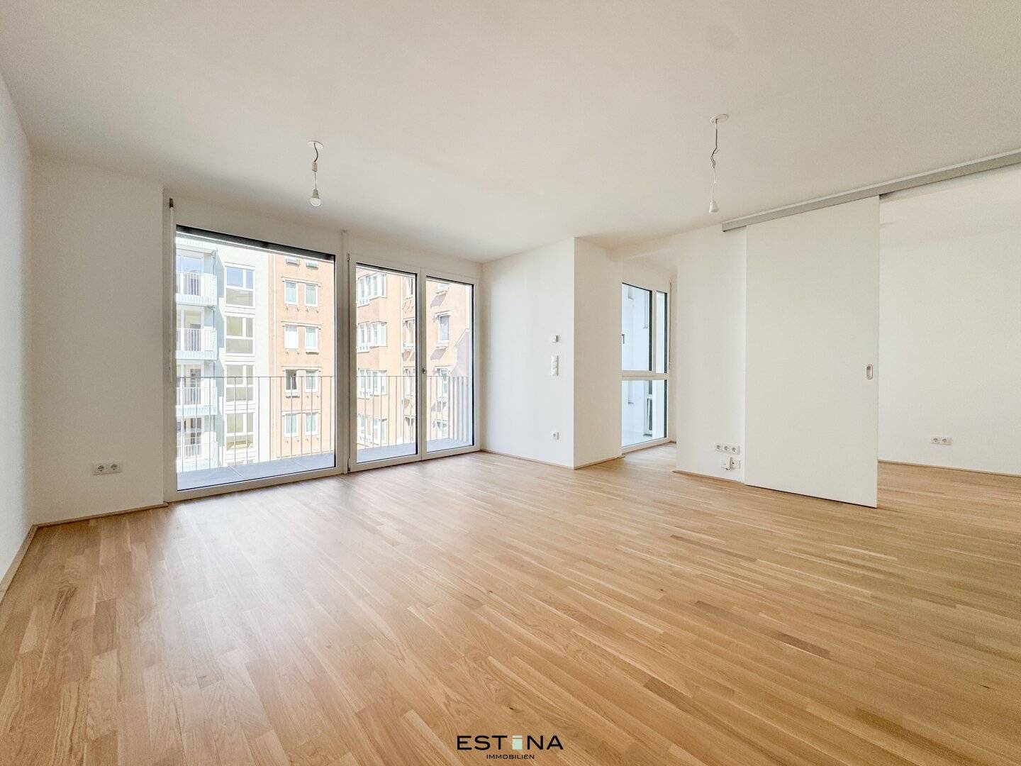 Neubau Wohnung Erstbezug Tiefgarage Balkon