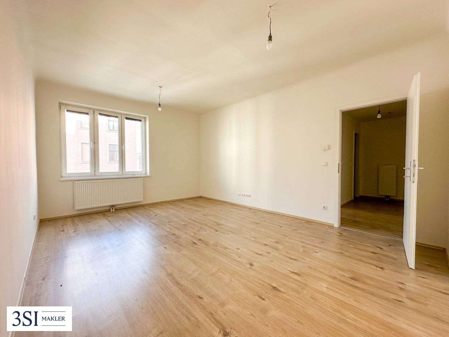 Eine seltene Gelegenheit - Altbau mit freiem Mietzins durch RBG 1971 - Helle modernisierte 1-Zimmer-Wohnung - in ruhiger Seitenstraße und direkter U-Bahn-Nähe des 10. Bezirks