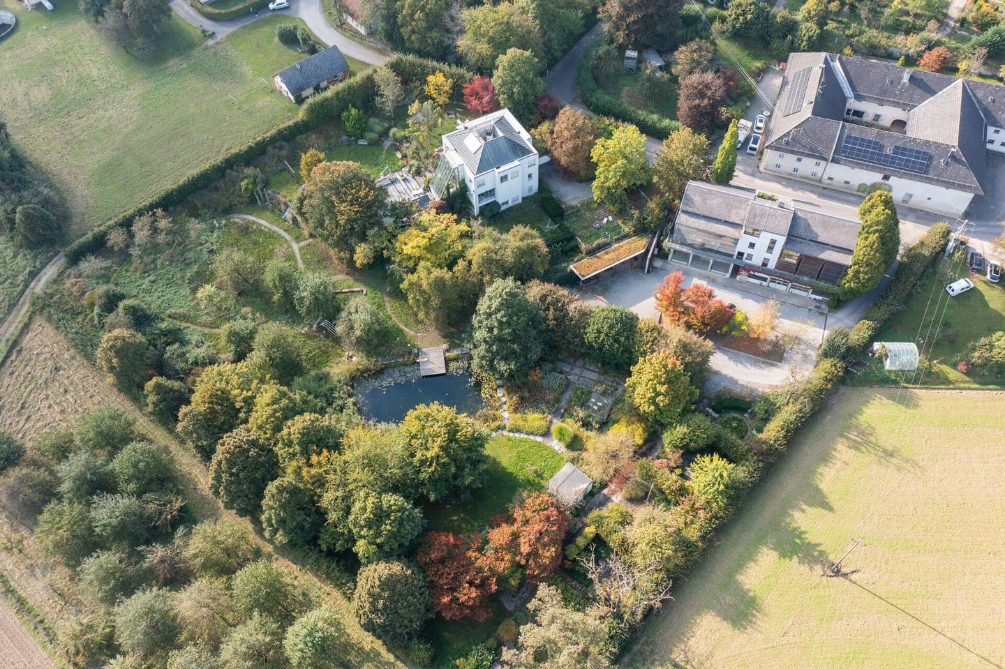 Vielseitiges Wohnhaus mit 5.256 m² Grundstück in Ruhelage bei Sierning