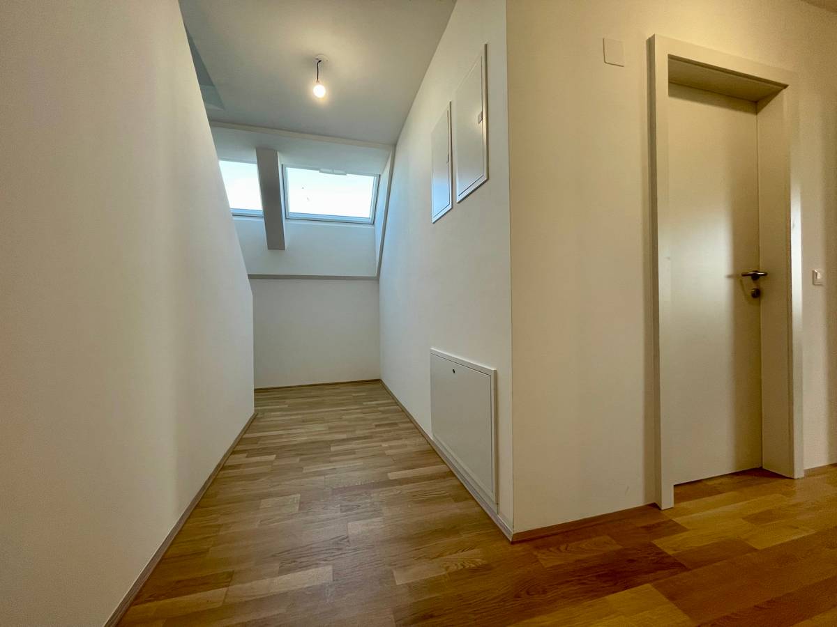 Apartment Vienna near Shopping City Süd terrace