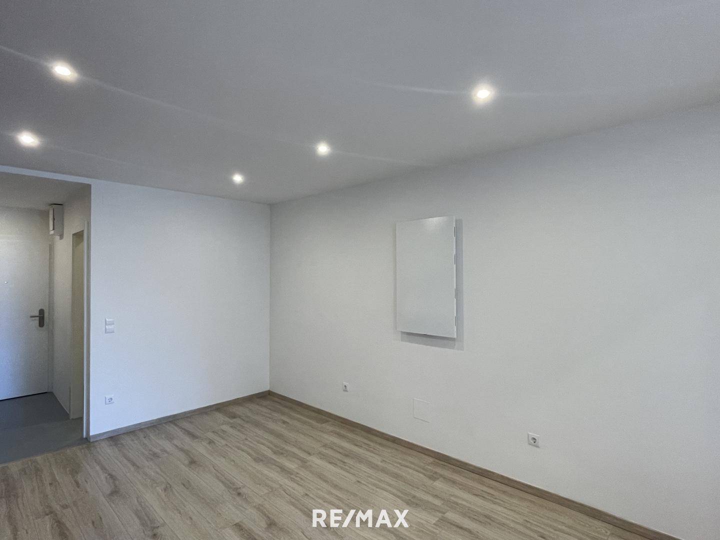 Apartment with loggia Karawanken view Seental