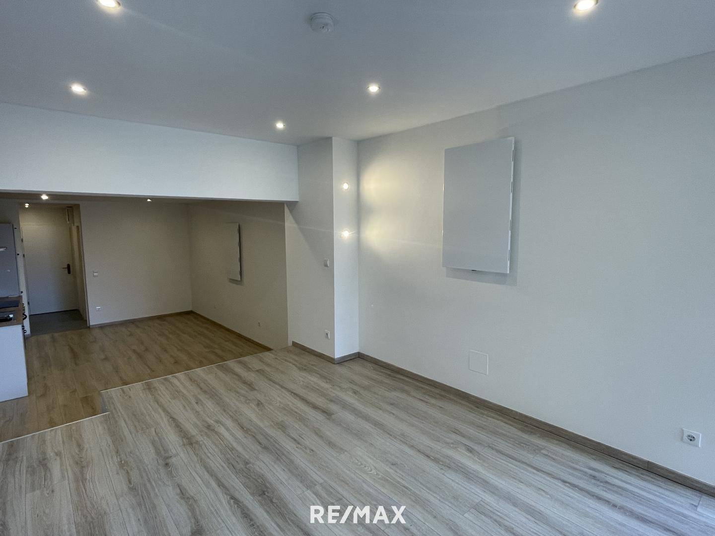 Apartment with loggia Karawanken view Seental