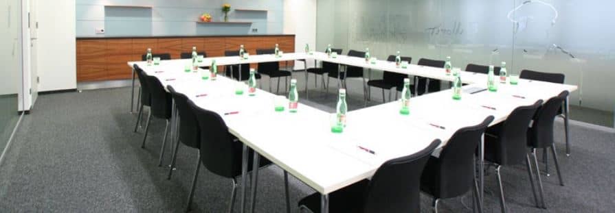 Apartment EURO PLAZA Office Campus Full Service and Modern Tech