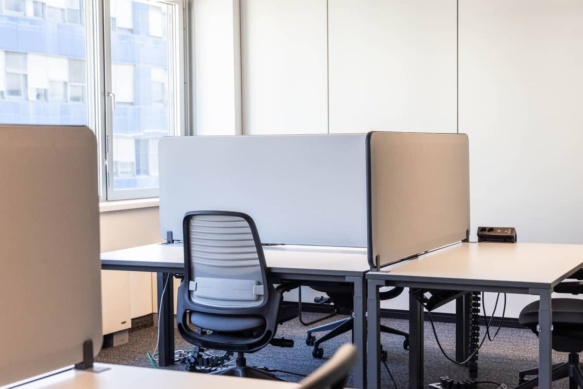 Apartment top location near Praterstern shared officee?no