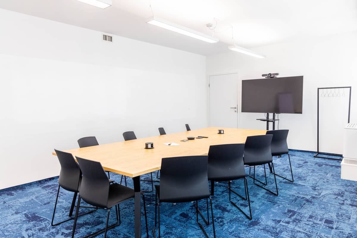 Apartment flexible office space with WLAN? No actually we need to remove ?