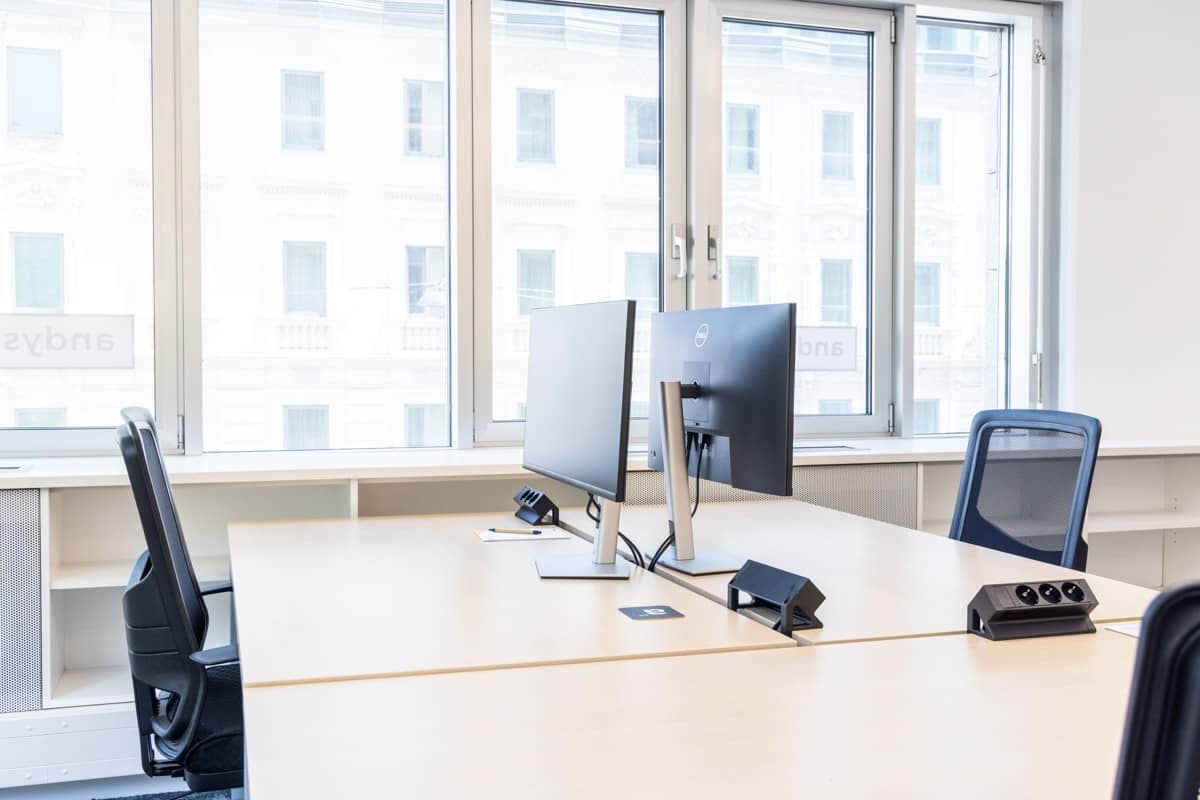 Apartment flexible office space with WLAN? No actually we need to remove ?