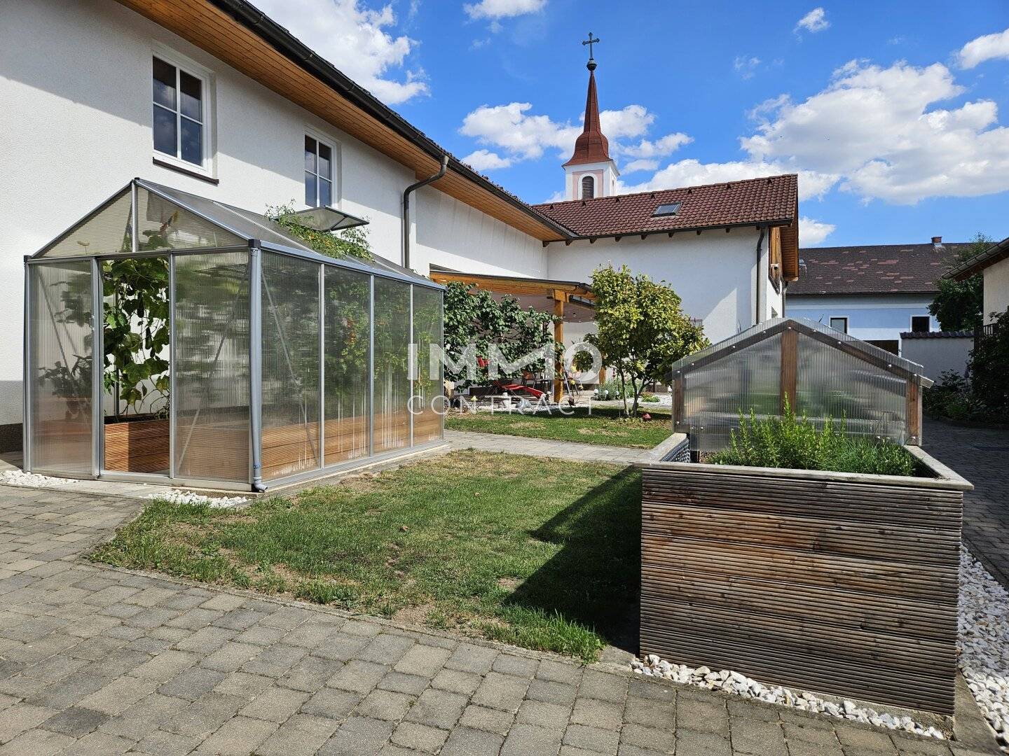 Großzügiges Haus in Hausbach bei Schwarzenau mit vielfachen Nutzungsmöglichkeiten
