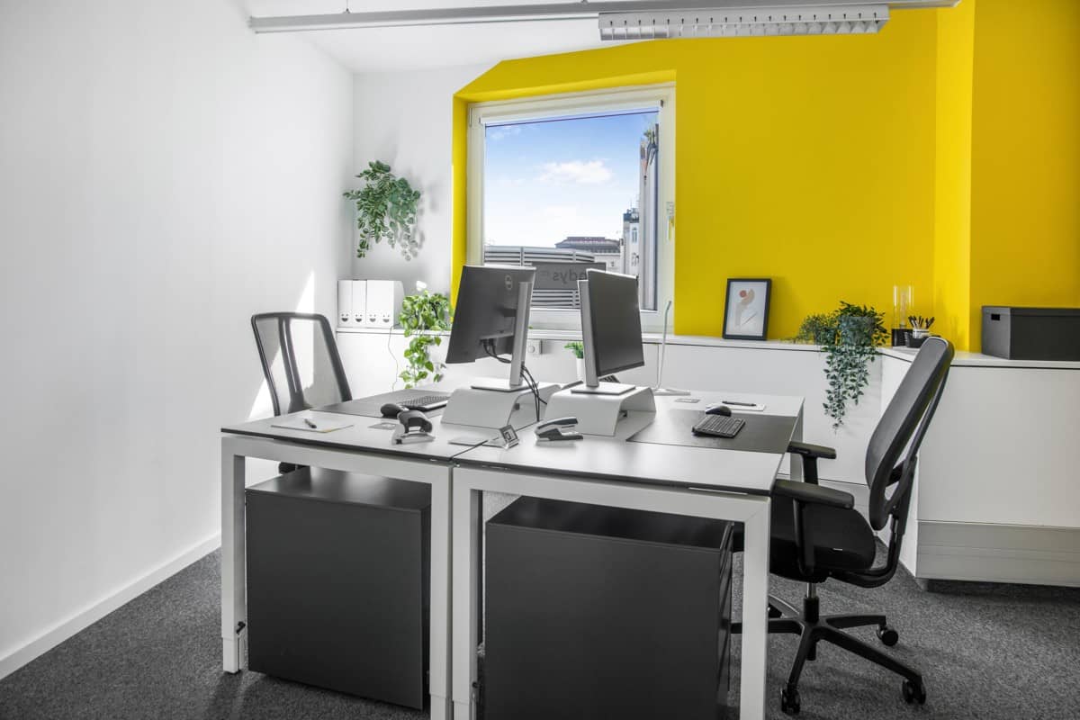Apartment with efficient office spaces in a top location