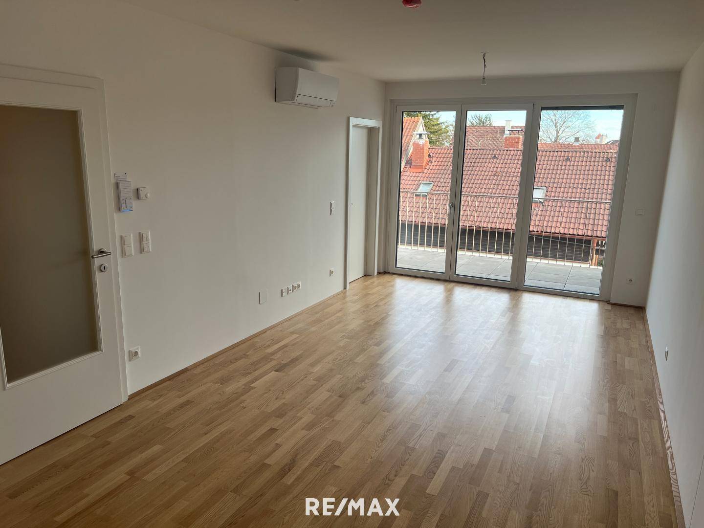 Apartment Zehnerviertel First Occupancy Loggia