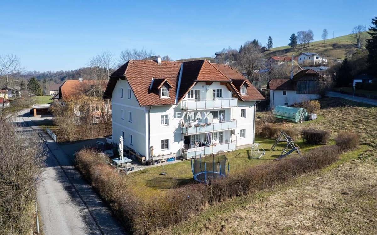 Großzügige 2-Zimmer-Dachgeschosswohnung in Steinbach an der Steyr