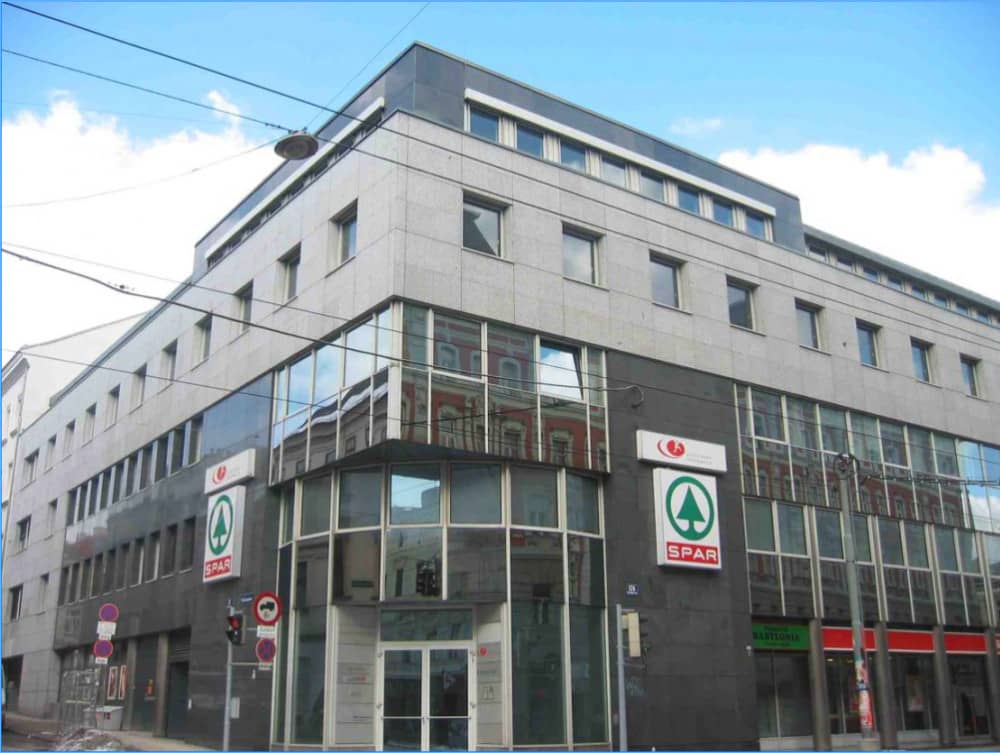 Barrier free apartment with underground parking