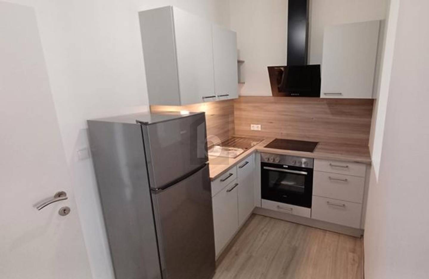 Voll sanierte Wohnung mit Schlossbergblick mitten in der Stadt