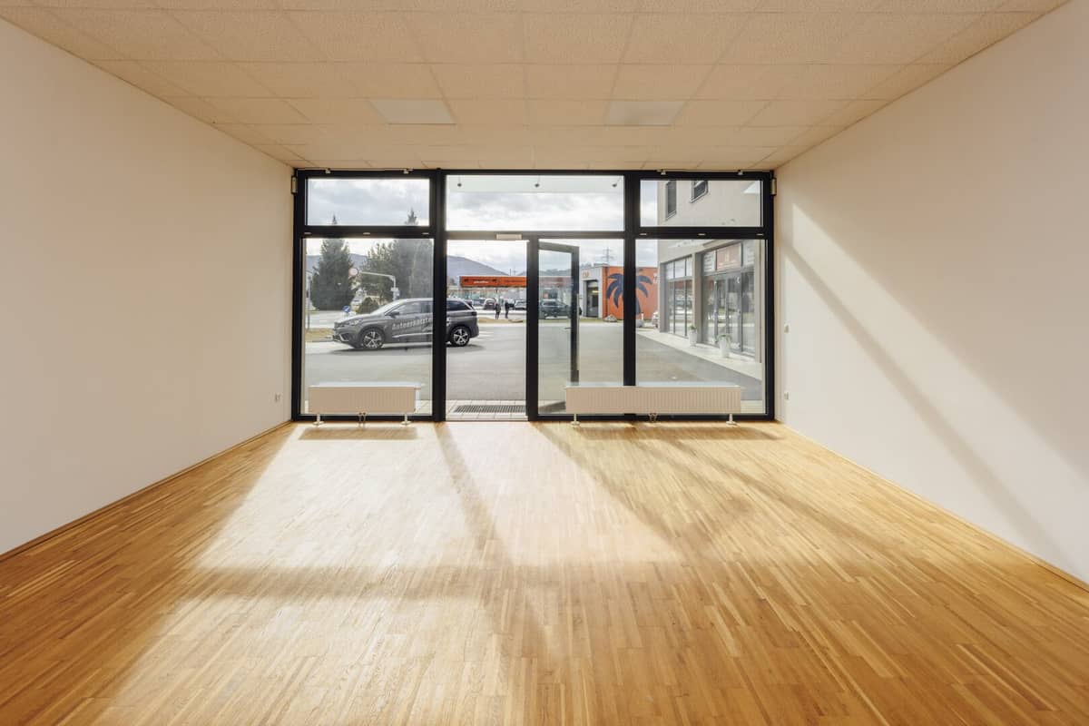 Stilvolle Gewerbefläche mit Auslagenfront im Gewerbezentrum Gratwein