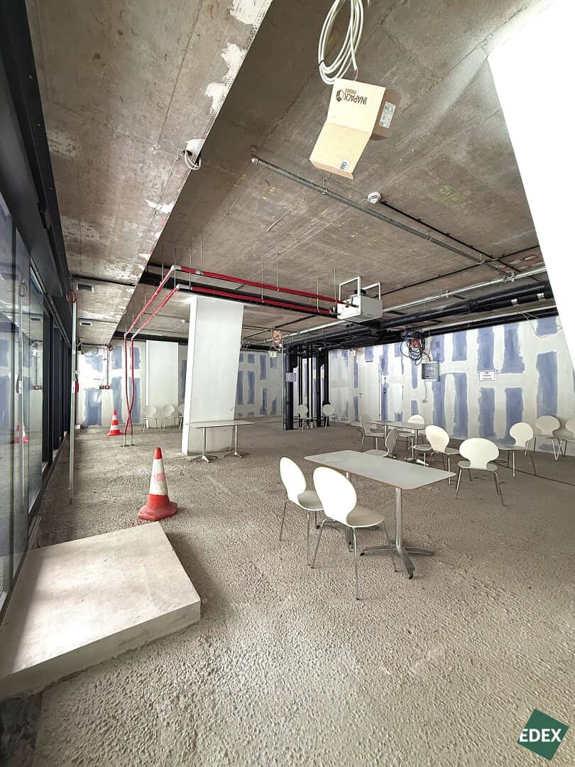 Erstbezug nach Fertigstellung: Moderne Bürofläche in der Donau City