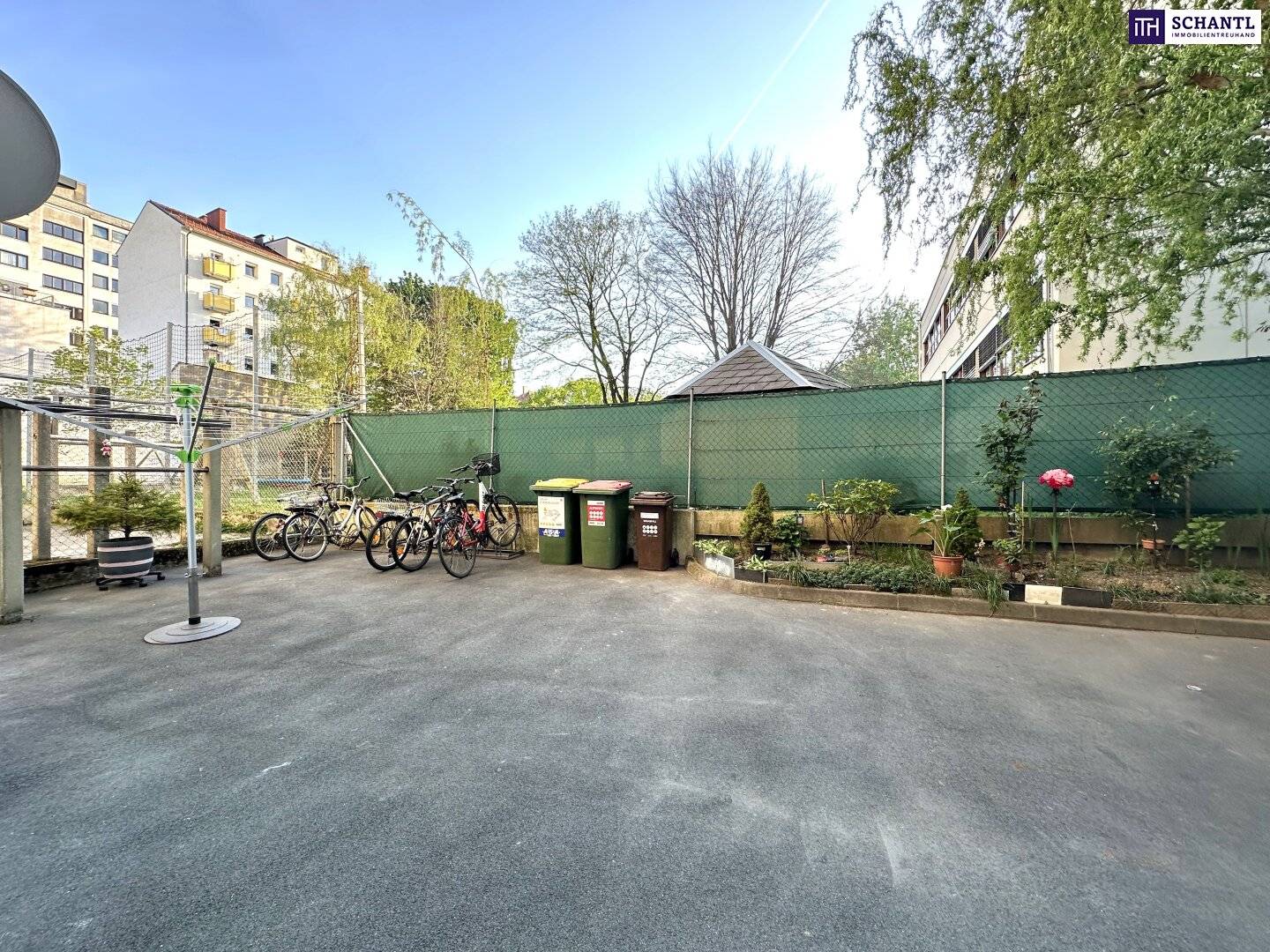 Apartment in Graz with rental income