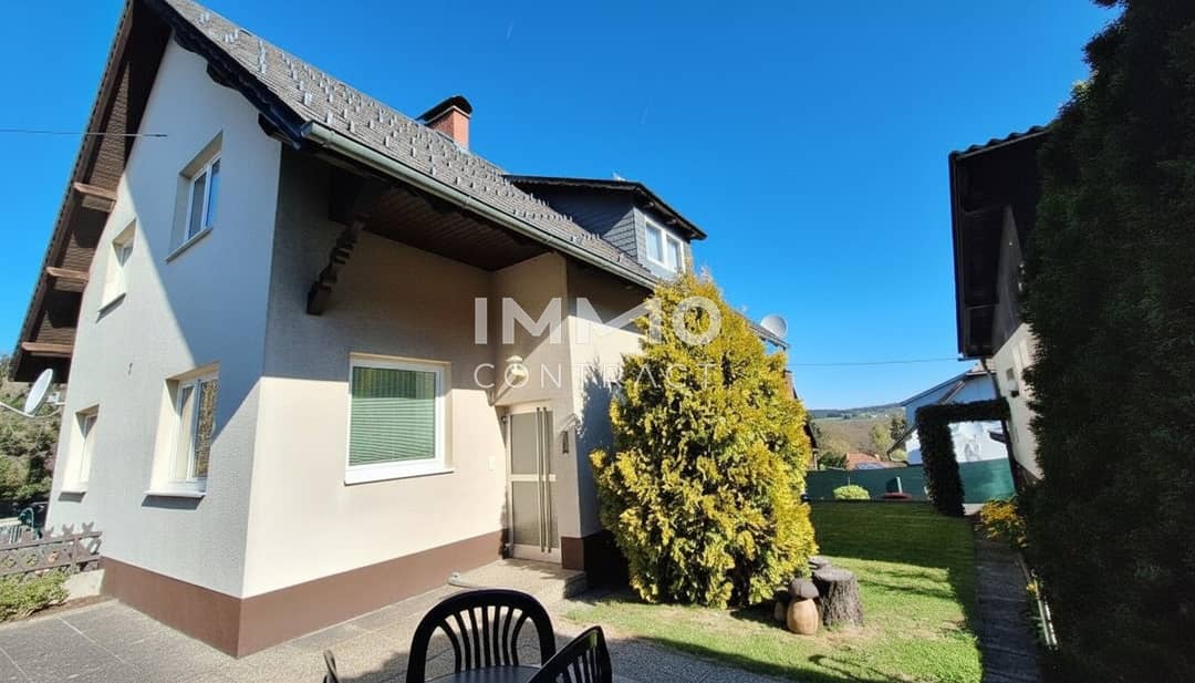 Semi-detached house in 3860 Heidenreichstein with garage, garden and cellar
