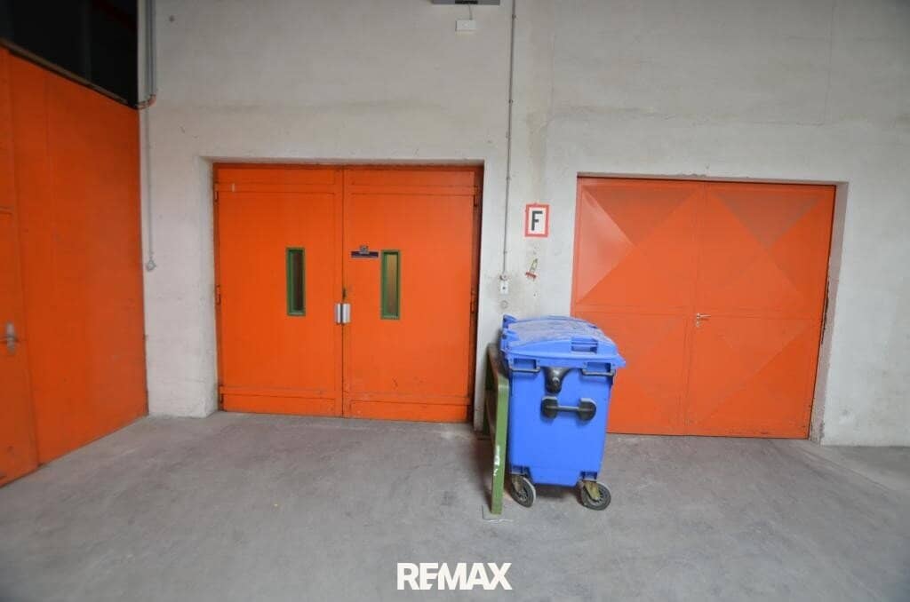 Storage Rooms and Offices in Himberg from 13m²