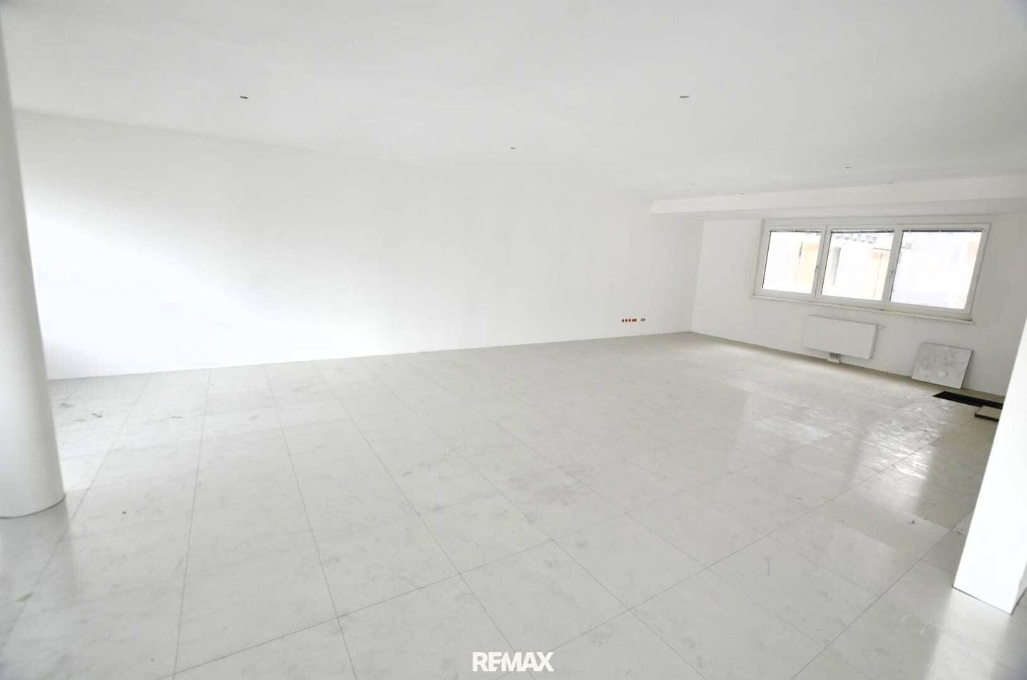Schwechat Main Square - 258 m² Office/Practice Spaces for First Occupancy