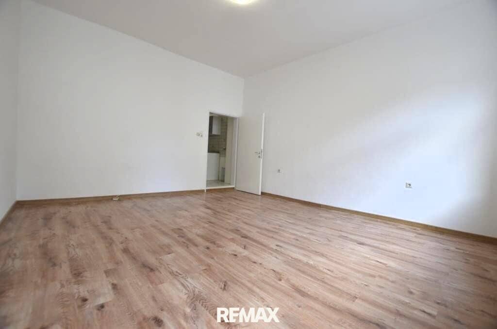 Apartment renovated 2021 rented near U3