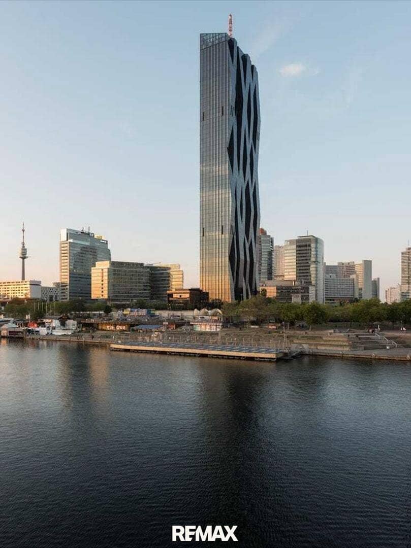 Büros im DC-Tower Wien, 14-300m² provisionsfrei