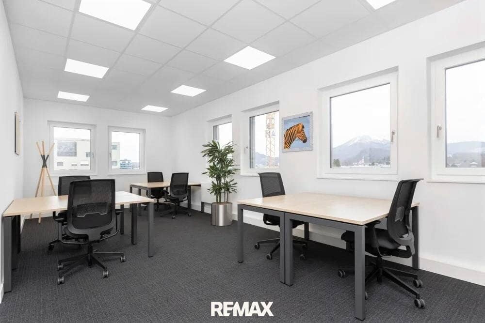 Modern office spaces AIRPORT WEST with garage in Salzburg city center