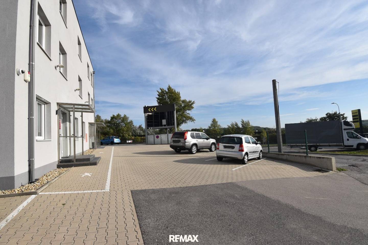 Modern office 52 m² in Fischamend, 1st floor