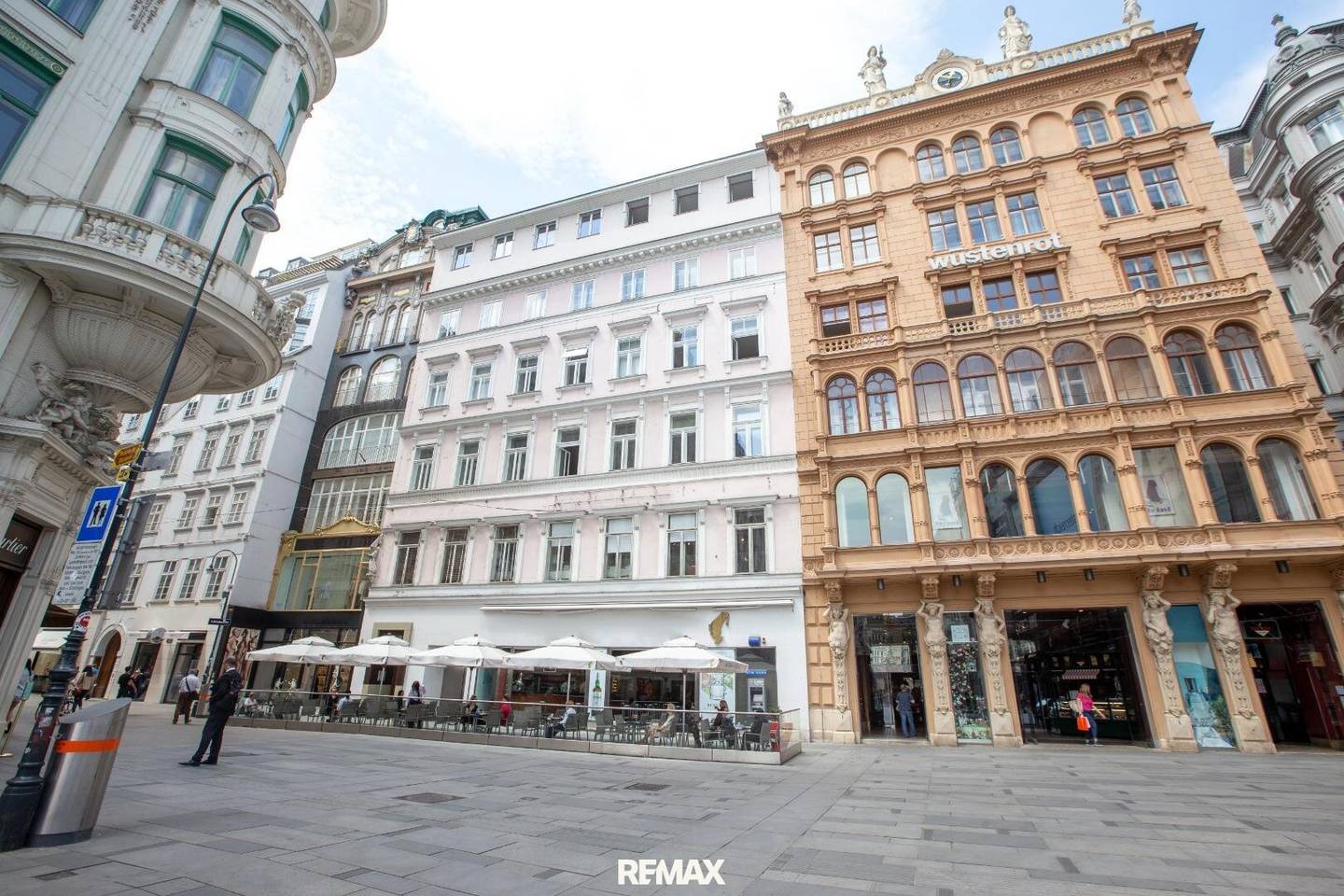 Modern offices in Vienna city center, commission-free