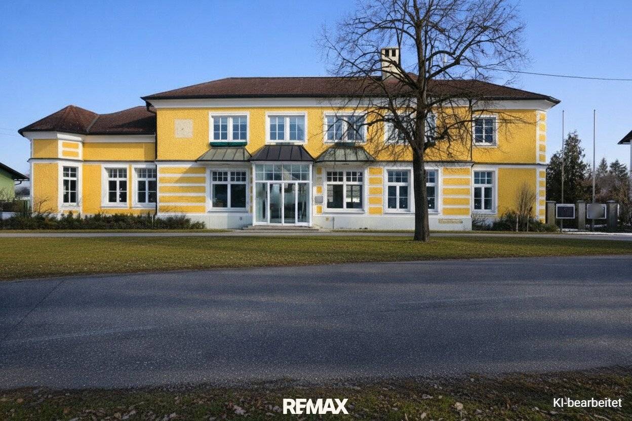 Entwicklungsfähiges Wohn- und Geschäftshaus in Steinerkirchen an der Traun