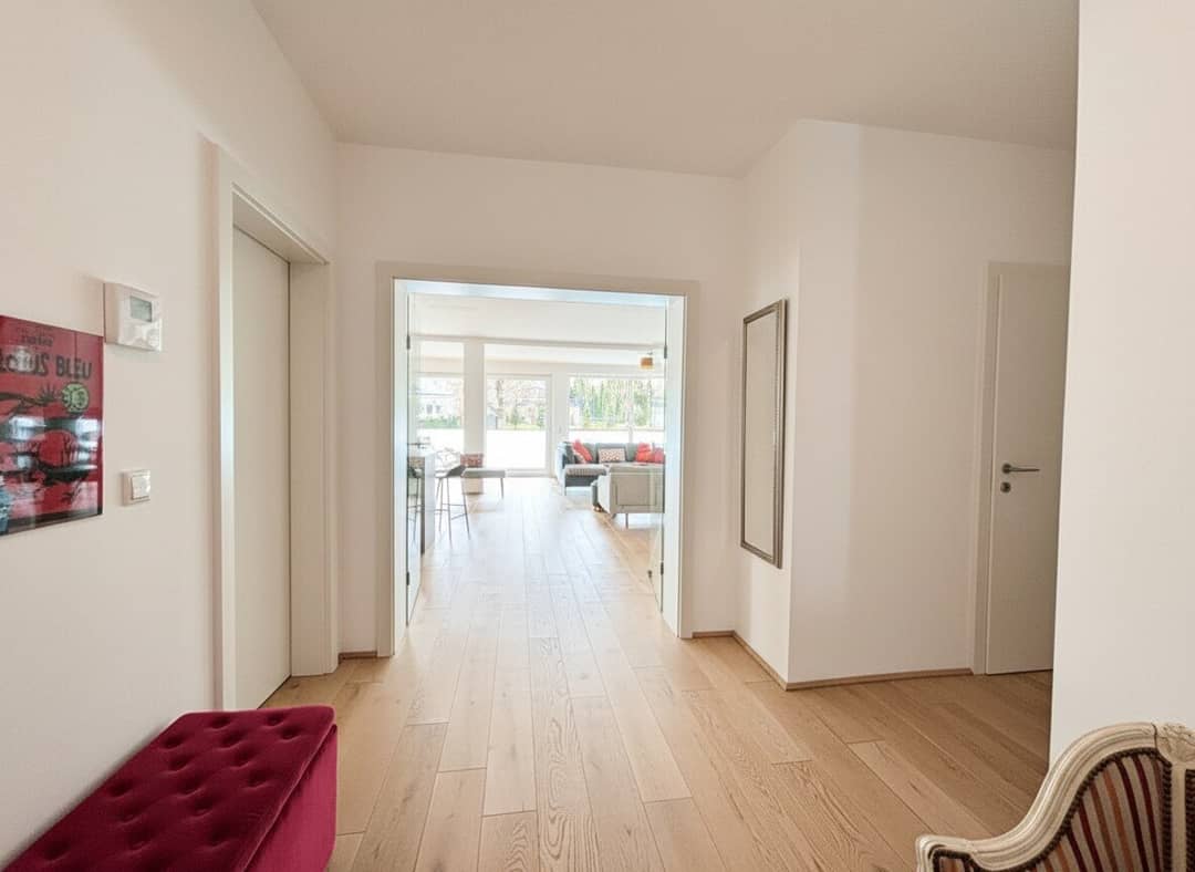 Wohnung mit Loggia und Gartenanteil