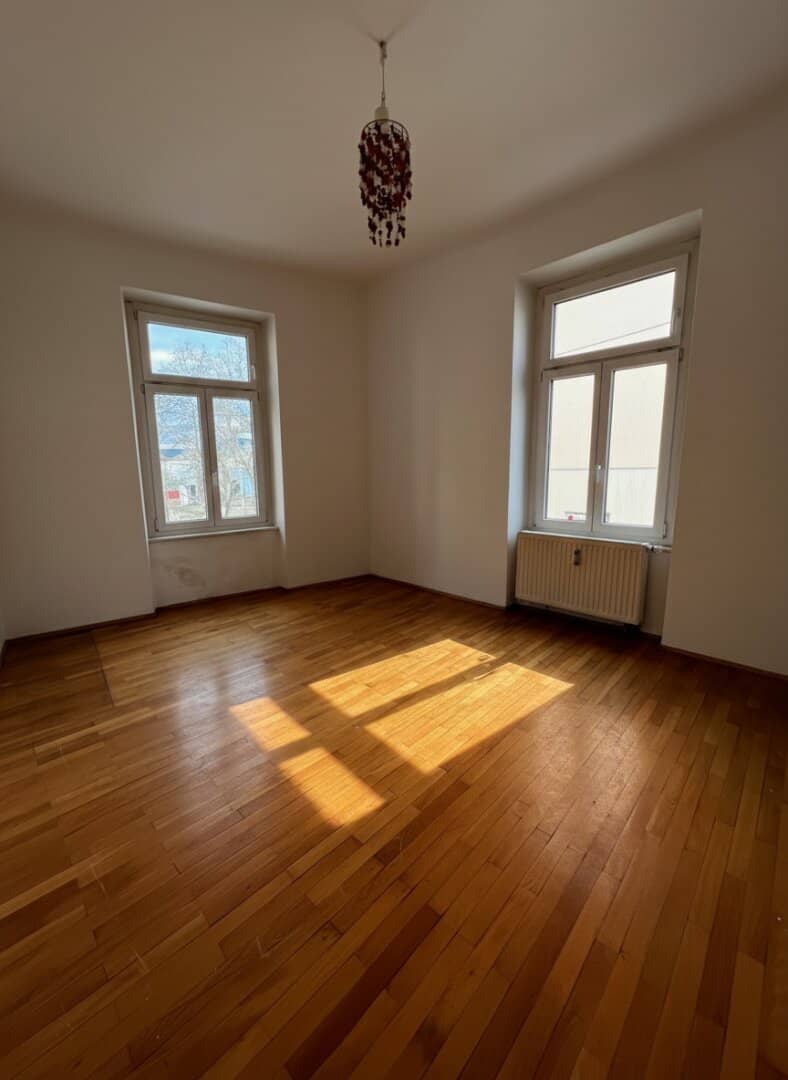 Helle 2-Zimmer-Wohnung in Lend