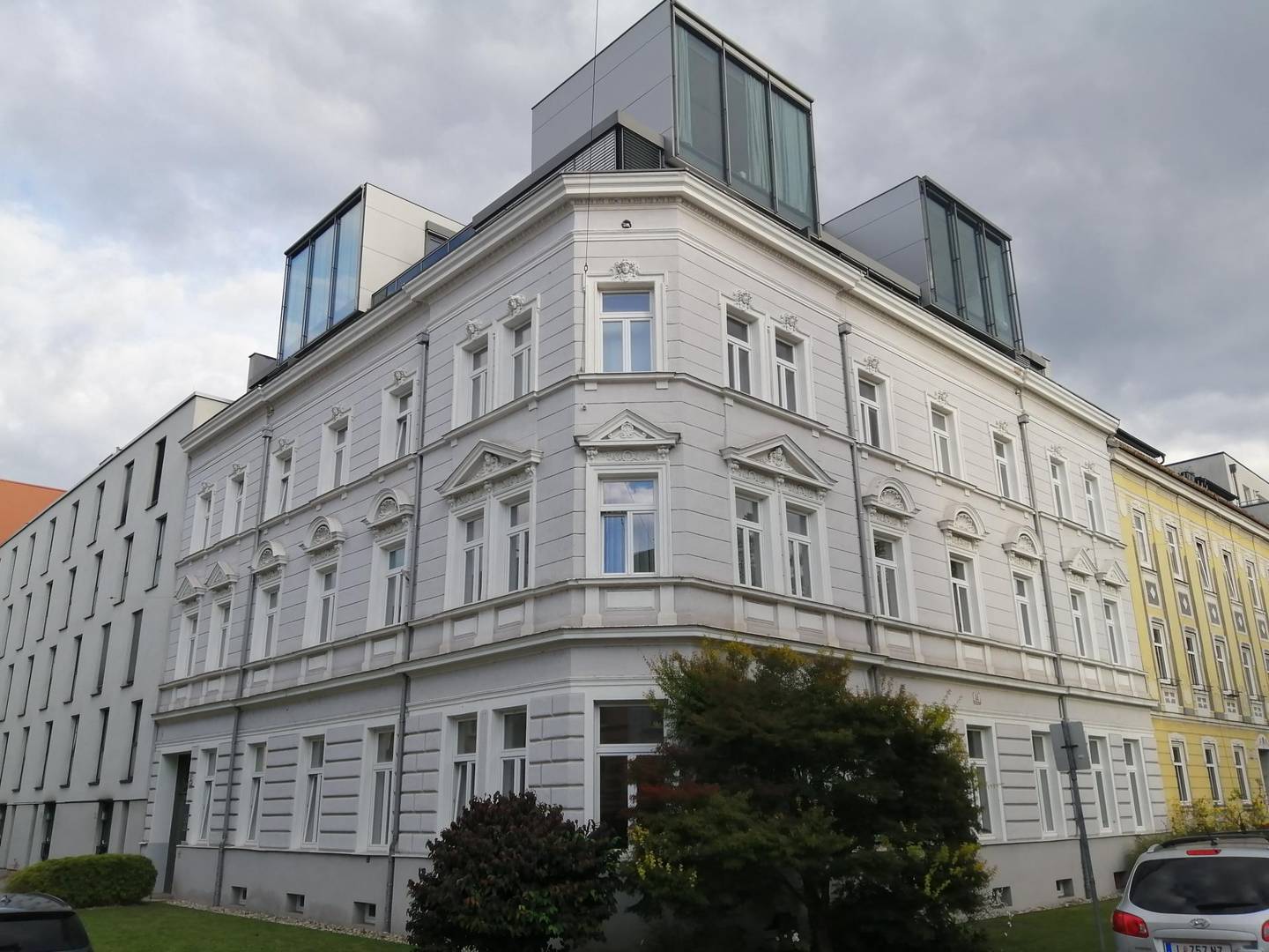 Two room Wohnung with balcony Park nearby