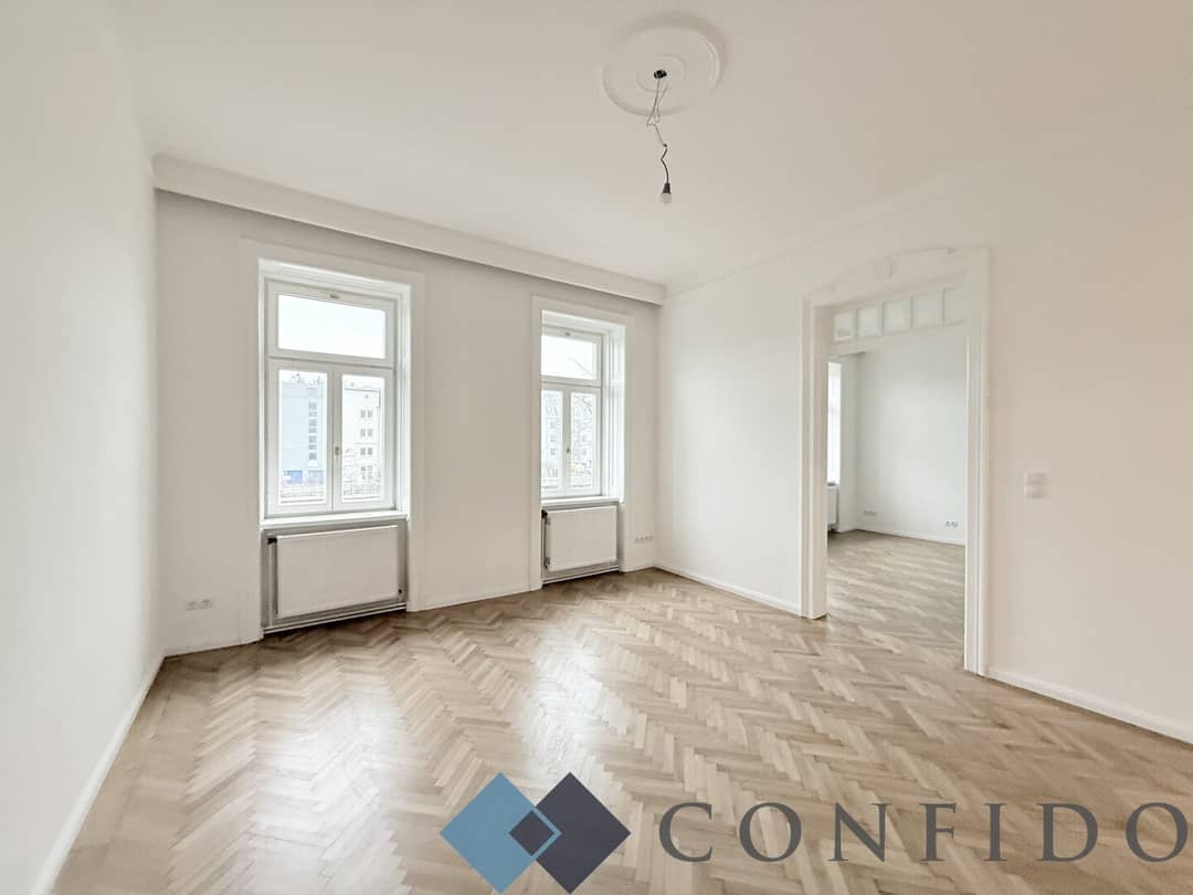 3-Room Period Apartment with Veranda