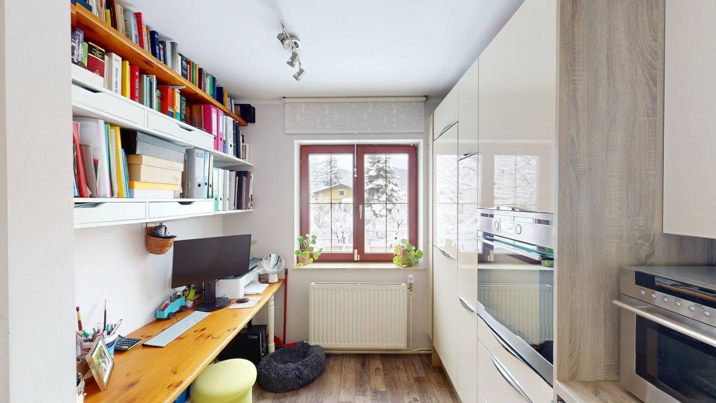 Modernisiertes Kleingartenhaus mit Seezugang in Langenzersdorf